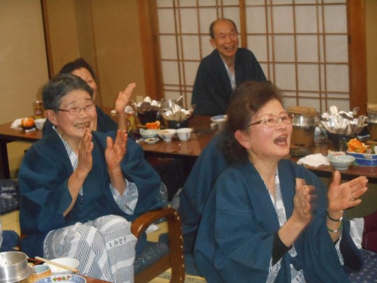 宴会・カラオケの様子